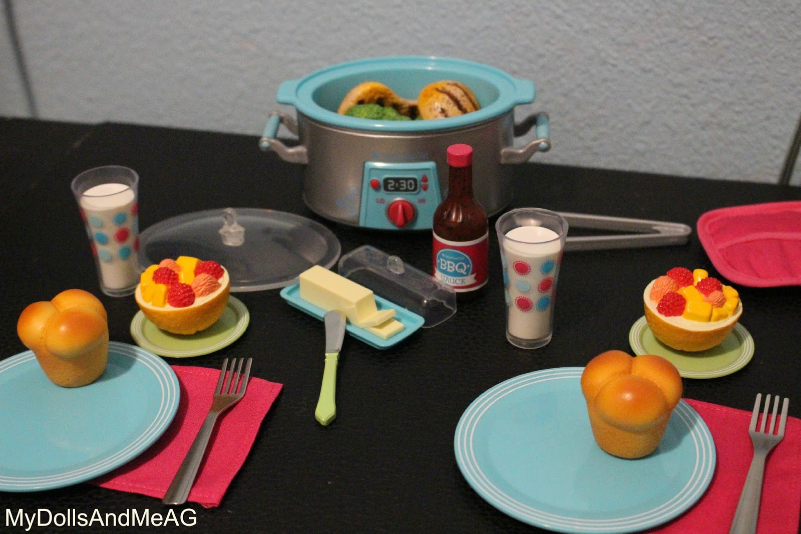 My Dolls And Me; An American Girl Doll blog Review; Slow Cooker Dinner Set