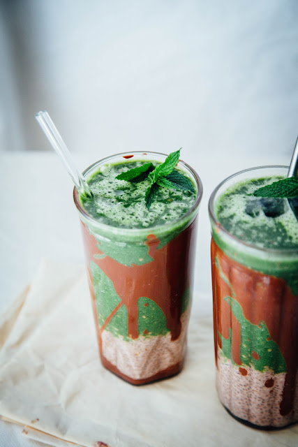 CHOCO MINT SMOOTHIE with greens+
