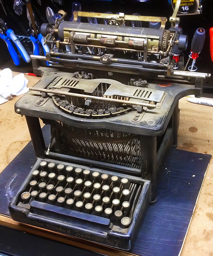 Analog Communications: A Remington Standard No. 7