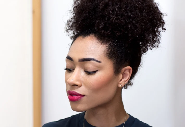Stunning Puff Hairstyle Photo for Desktop
