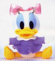 http://patronesamigurumis.blogspot.com.es/2013/01/patron-baby-daisy.html