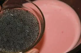add-chia-seeds-in-milk