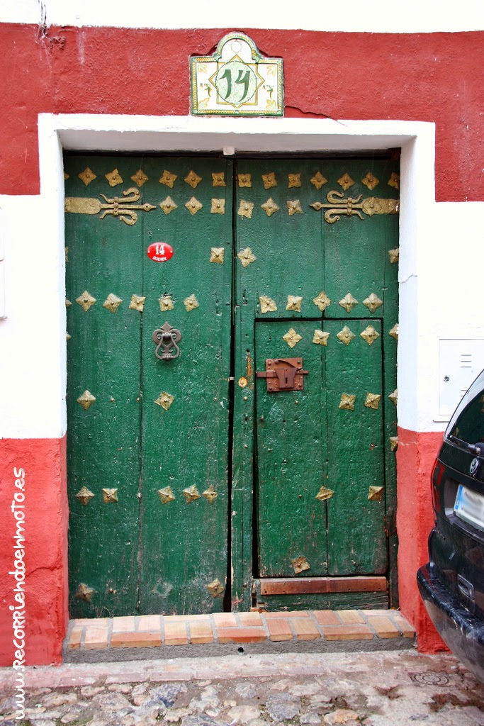 Puerta cualquiera de Guadix