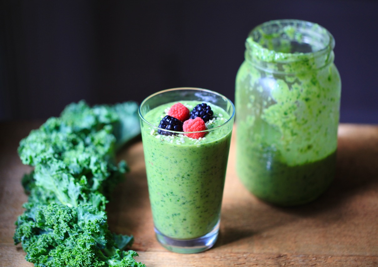 Creamy Green Smoothie – Craving Greens