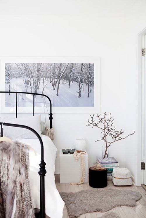 ideas-decoracion-estilo-nordico-alfombra-piel-oveja-calidez-top-blog-deco