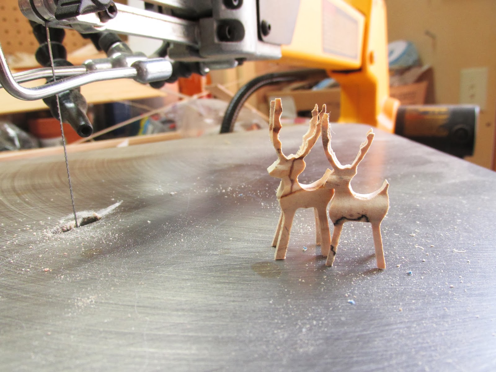 ME, MYSELF AND SCROLL SAW 3D Deer Contest at Steeve Good's Blog