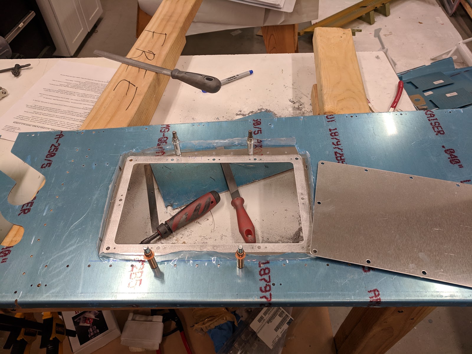 Damazio family's RV-10 project: Forward fuselage countersinking and ...