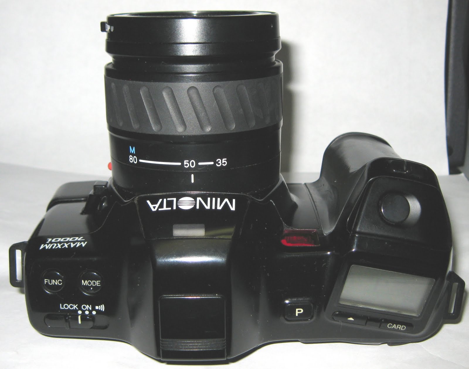 The Chens: The User's Review: Minolta Maxxum 7000i SLR Camera with