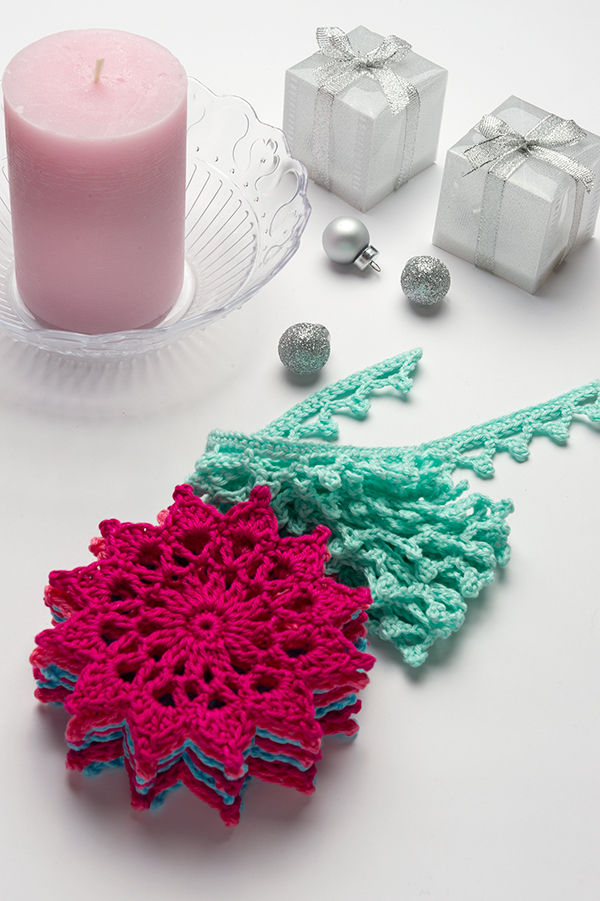 Crochet Stars Garland, Anabelia Craft Design free pattern for Anchor Crafts
