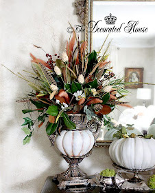 Fall Decorating - The Decorated House