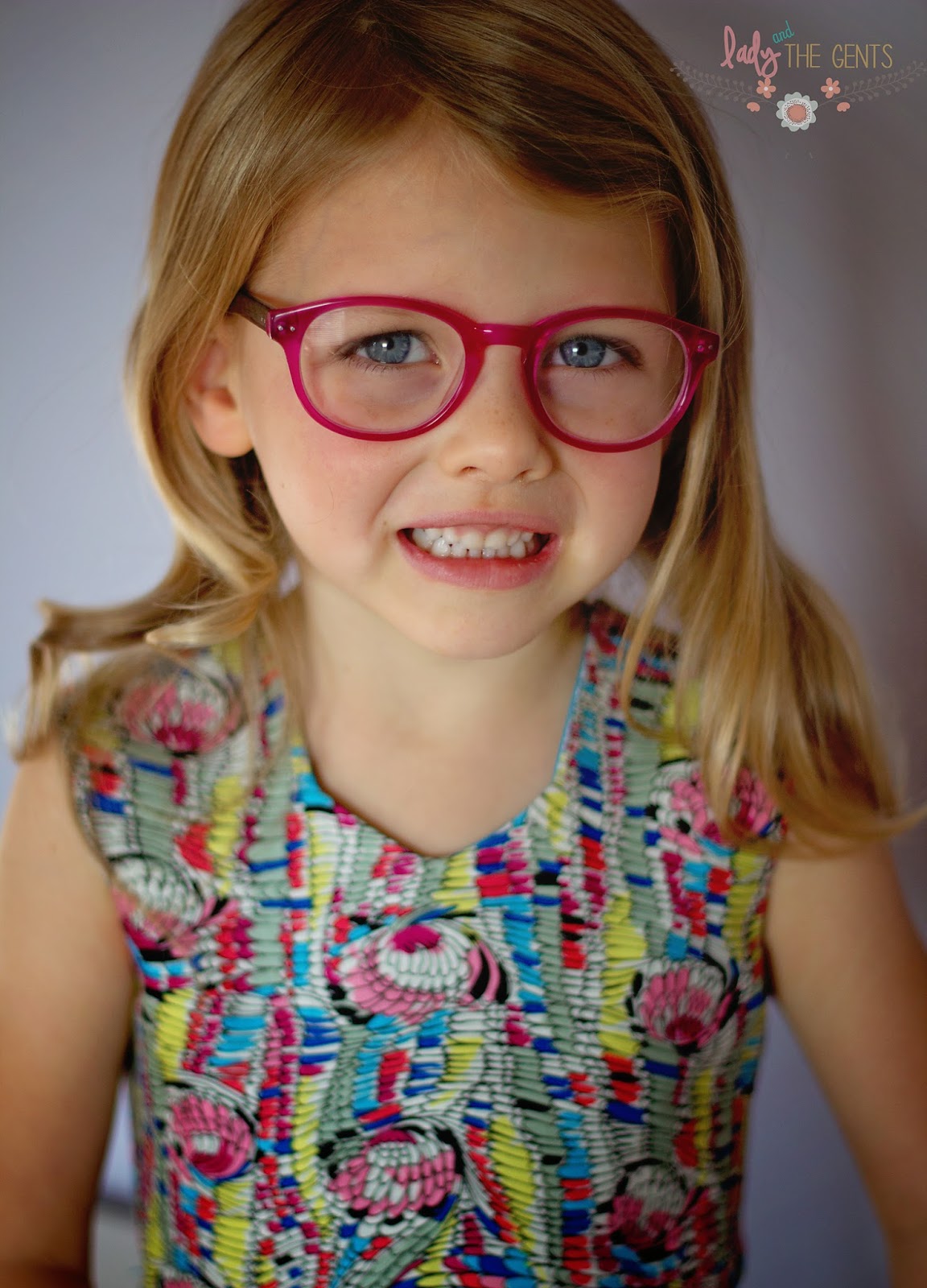 One Thimble Magazine Review {Issue 13} Lady and the gents