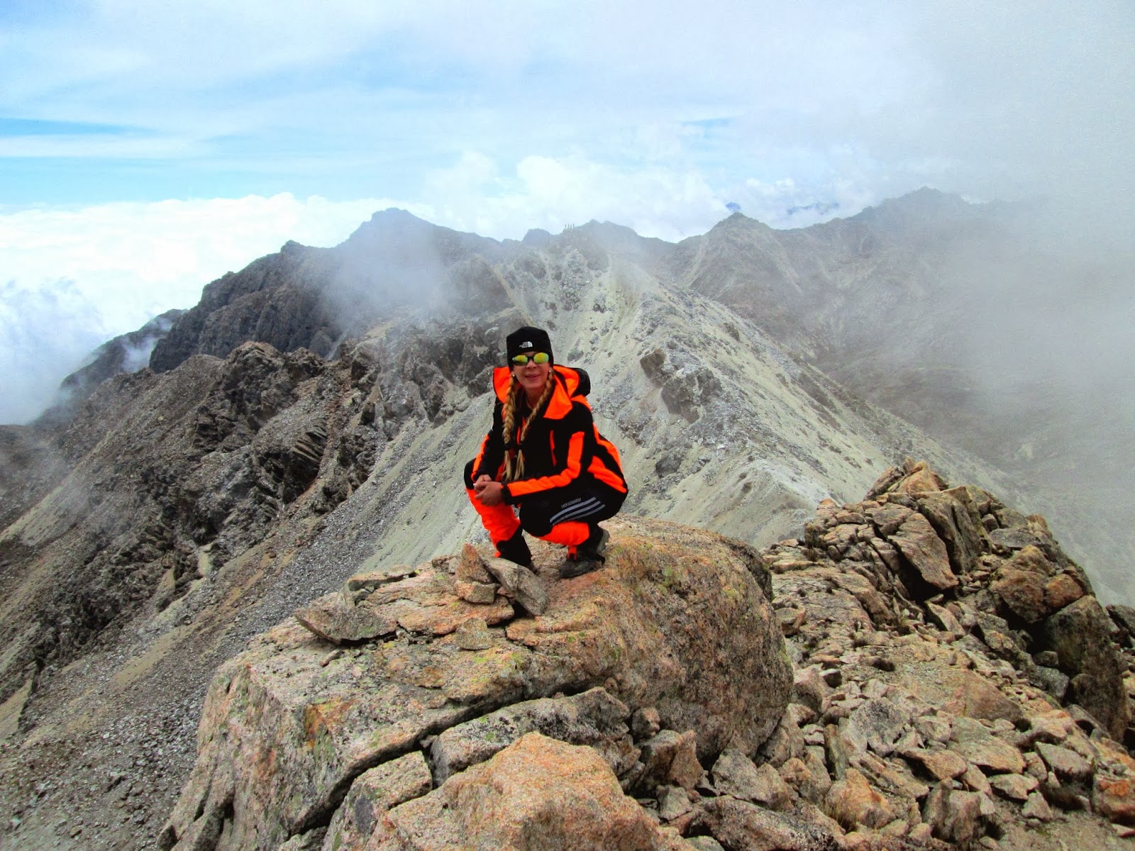 En La Cima Rosa Westermeyer 20 Picos más altos de Venezuela En La Cima Rosa Westermeyer 20 Picos más altos de Venezuela