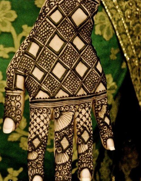 Latest Bridal Mehndi Henna Designs 2013 ~ Mehndi Desi9