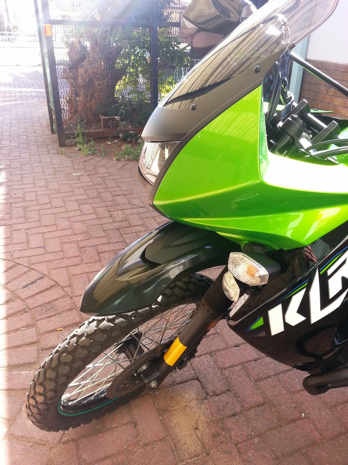 klr 650 fairing bolts
