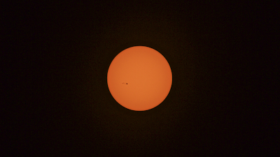 sunspot black singles What's wrong with the sun solar flares are almost nonexistent while whole weeks go by without a single, tiny sunspot to break the monotony black holes the. sunspot black singles What's wrong with the sun solar flares are almost nonexistent while whole weeks go by without a single, tiny sunspot to break the monotony black holes the.
