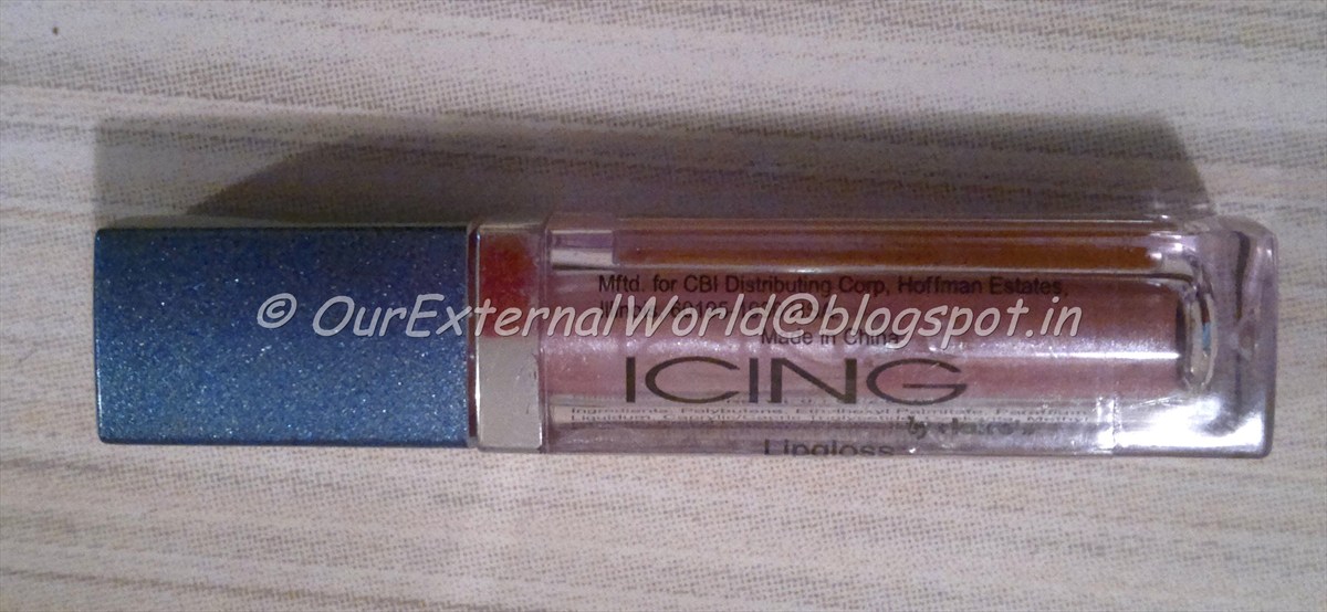What's On My Lips Icing Frosty Pink Lip Gloss Review