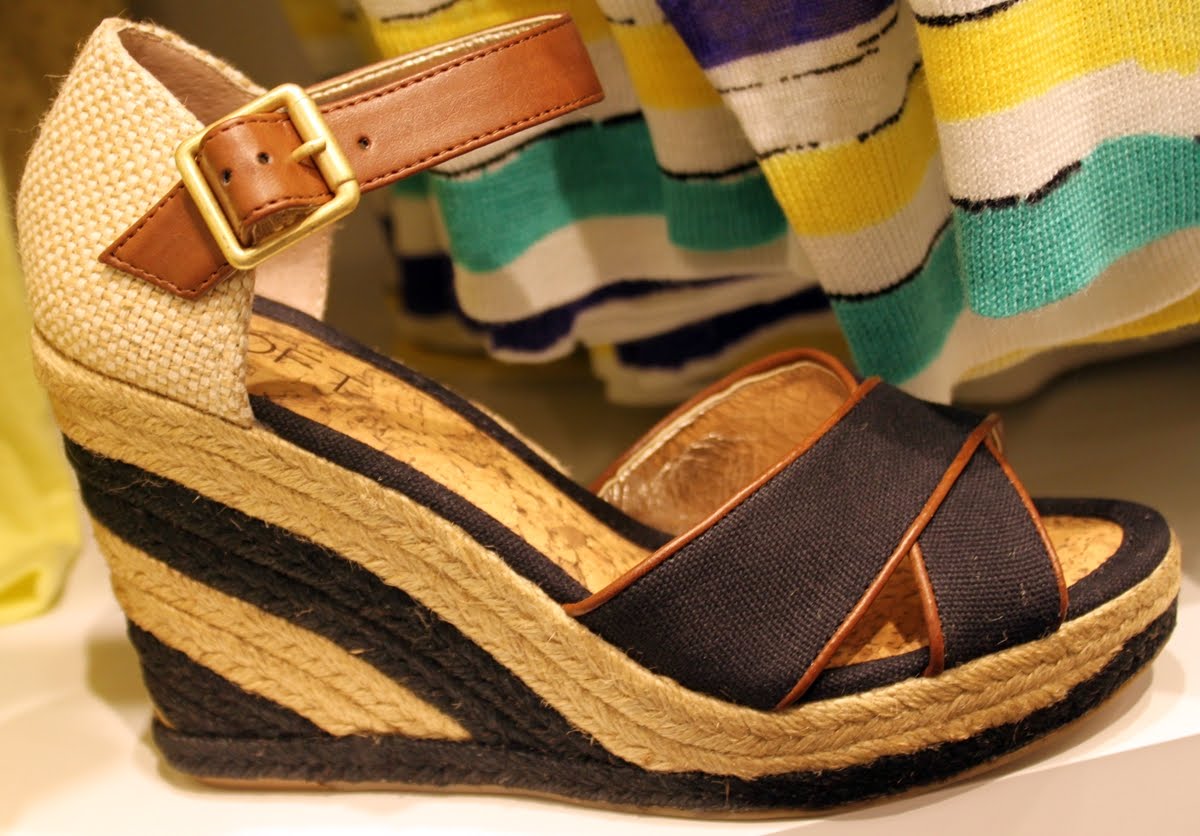 Shoe of the Day | LOFT Lara Platform Espadrille | SHOEOGRAPHY