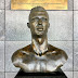 Busto de Cristiano Ronaldo "voou" do Aeroporto da Madeira