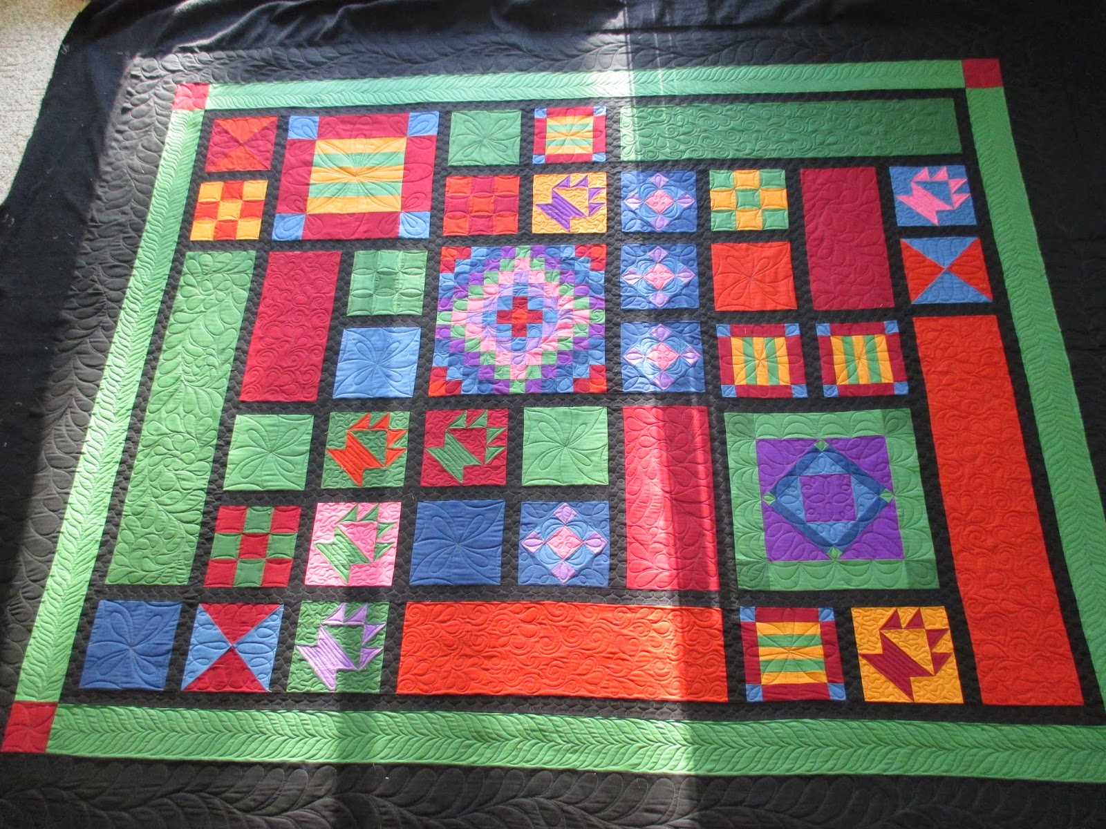 Down To Sew Amish Sampler Quilt