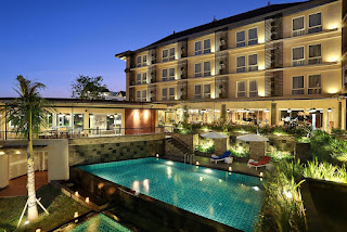 Hotel Jobs - Engineering, Waiter/Waitress at Golden Tulip Essential Hotel Jobs - Engineering, Waiter/Waitress at Golden Tulip Essential