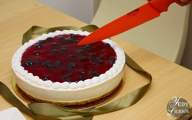 Pellegrino's No Bake Blueberry Cheesecake / Pure Cream Cheese