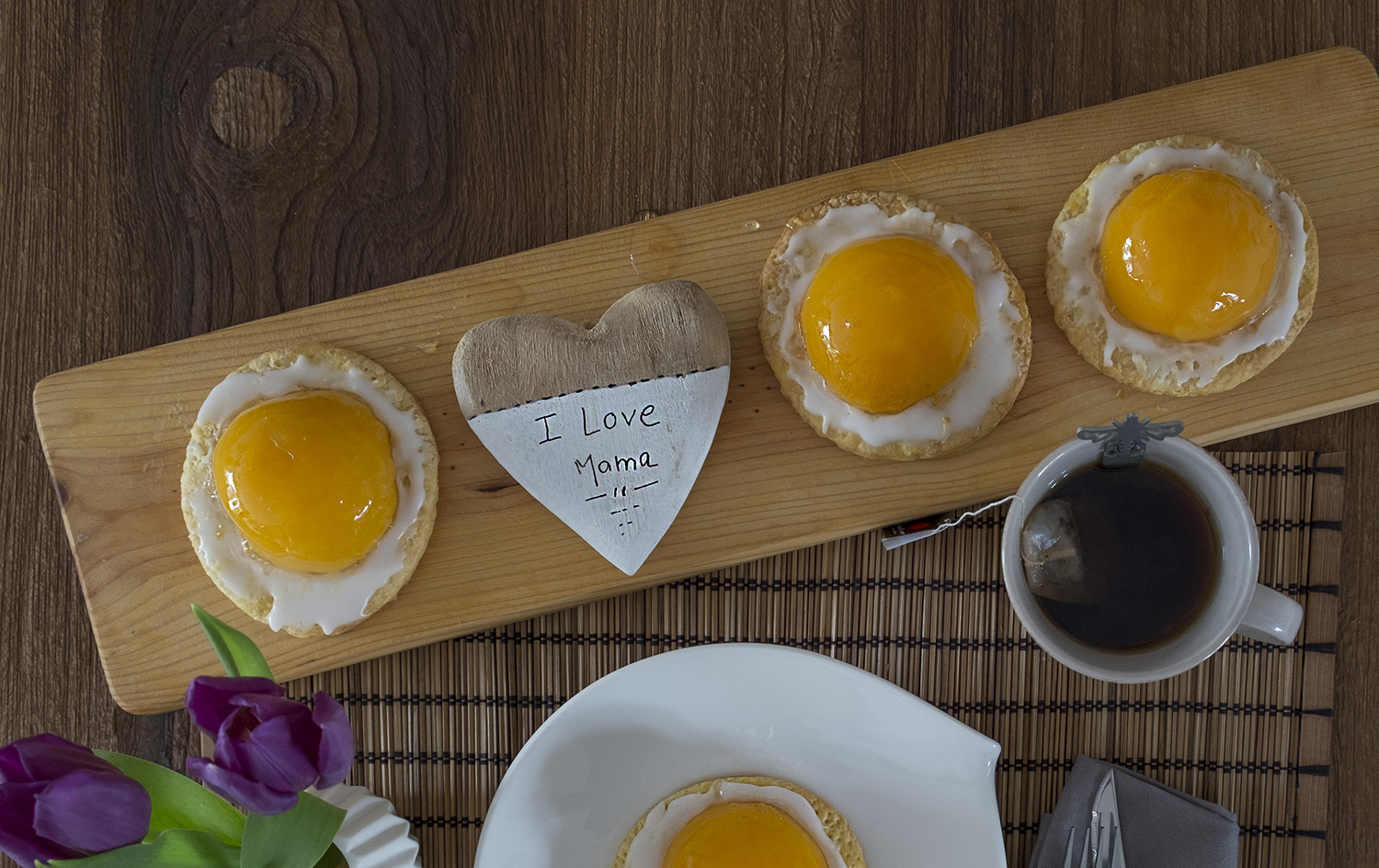 logo Huisje iets Moederdag ontbijt zelf maken met een zoet ei. – ElsaRblog