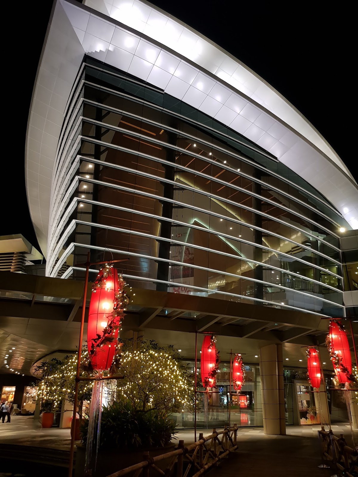 UTOPIA Fish&Co and The Symphony IOI City Mall