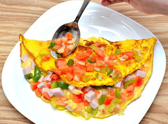 Resep dan Cara Membuat Omelet Telur Sederhana Isi Sayuran Resep dan Cara Membuat Omelet Telur Sederhana Isi Sayuran