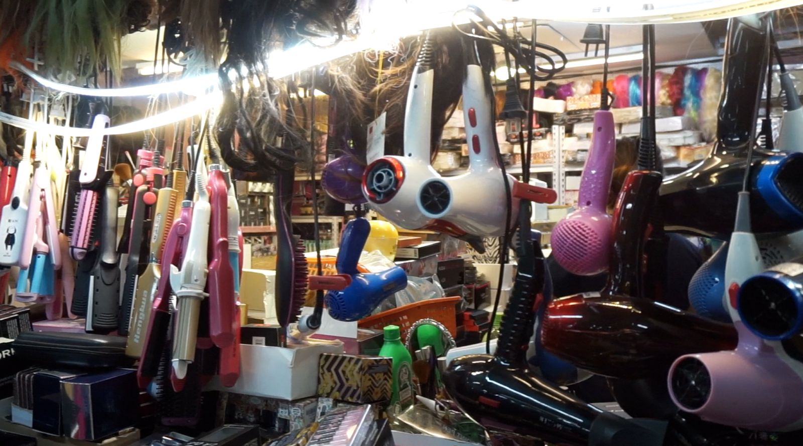 DIVISORIA GUIDE and VLOG What to buy and not to buy plus shopping tips