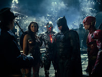 Justice League Ben Affleck, Gal Gadot, Ezra Miller and J.K. Simmons Image 1 (7)