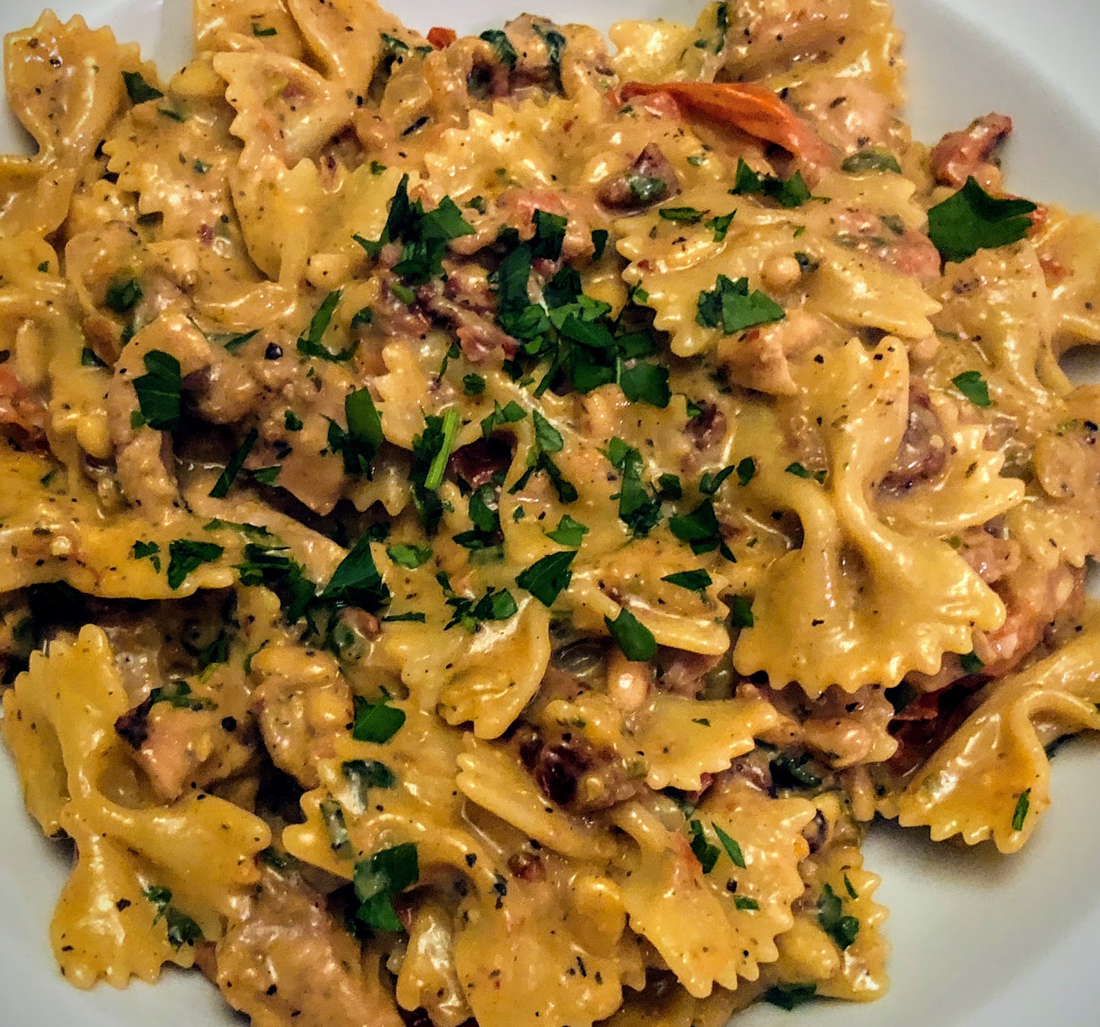 Schmaltzy : Pasta Schmaltz-Ey-Hindi