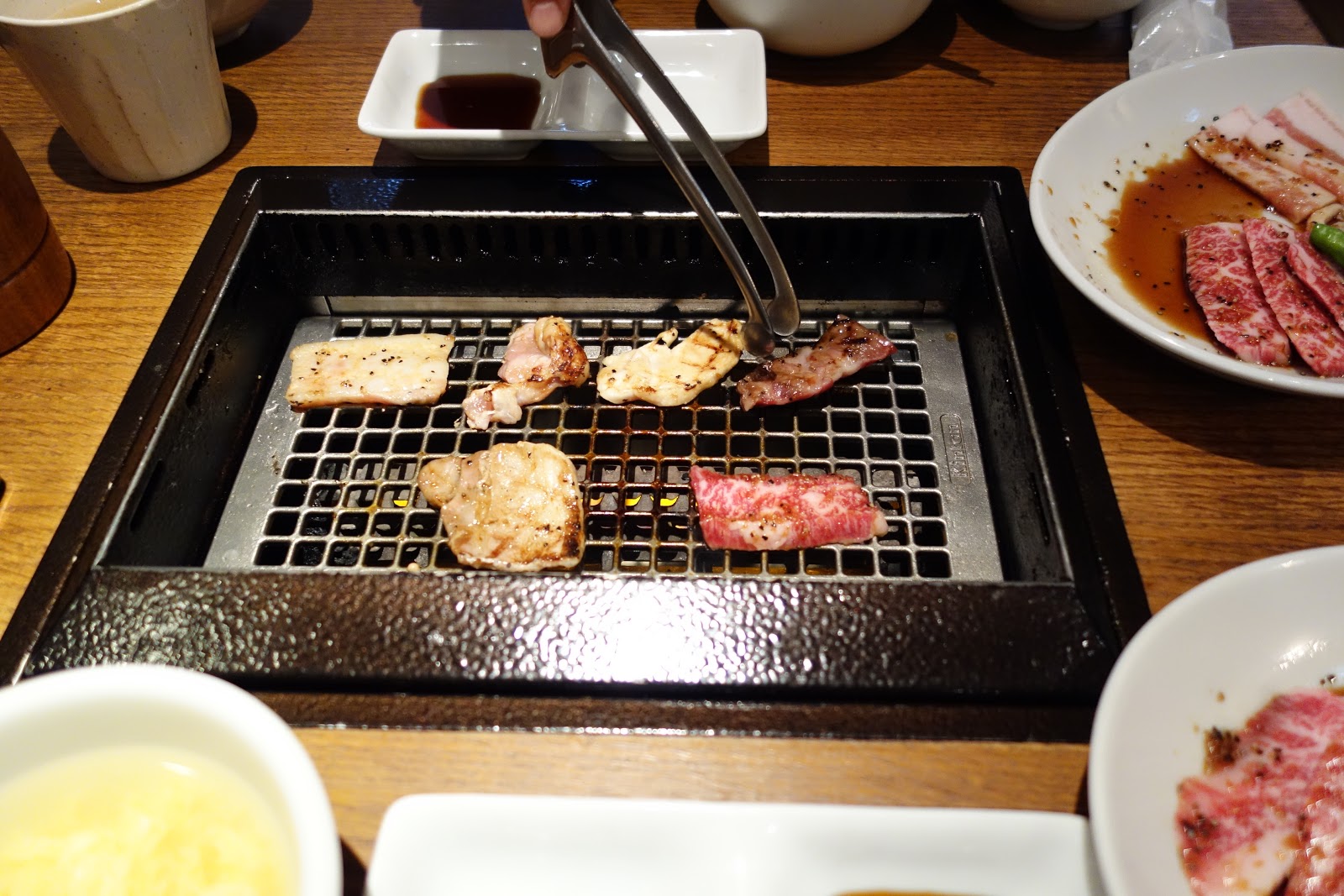 Wayne Gas Dispensers Yakiniku Gas Grill Table
