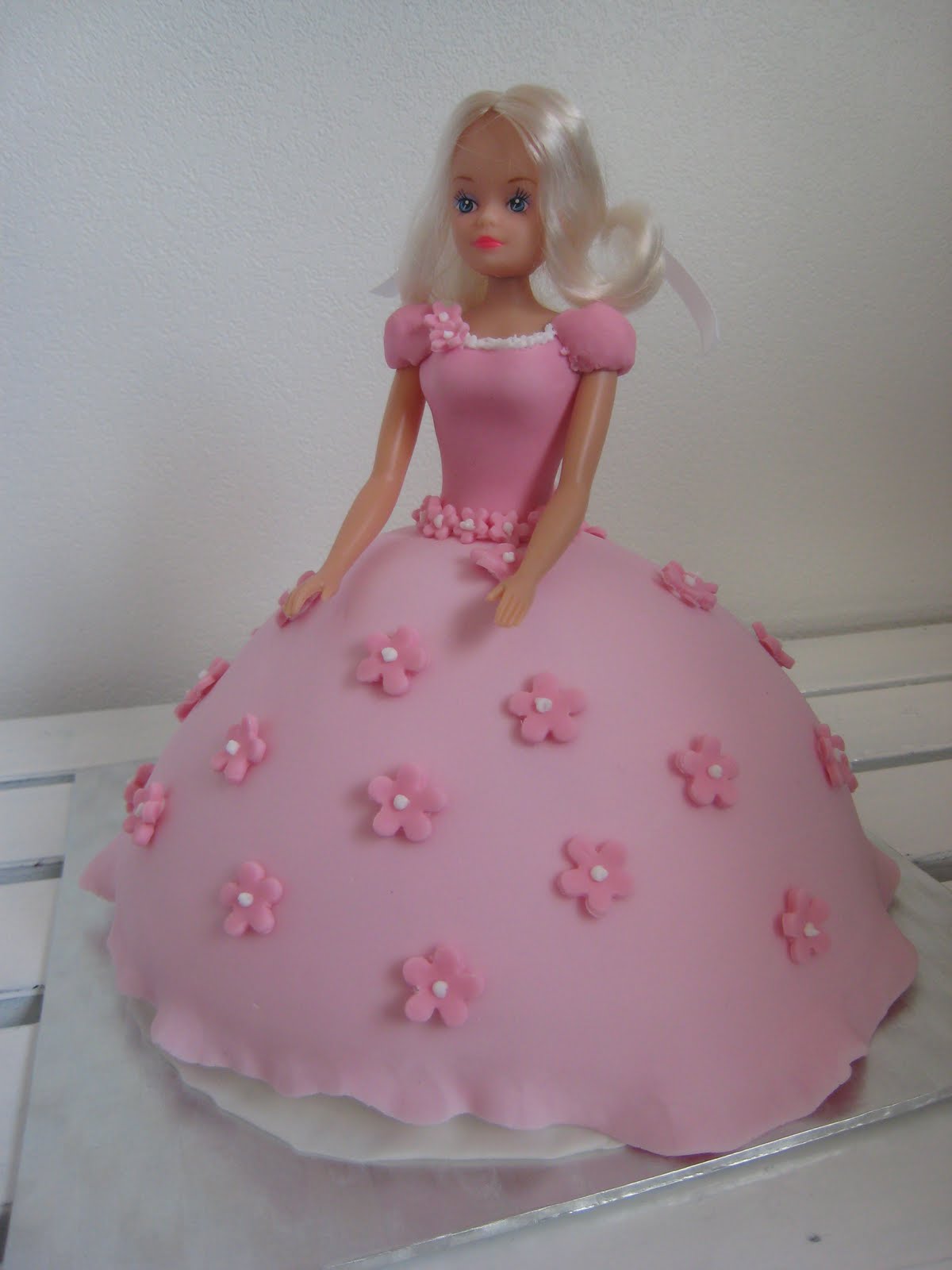 barbie dukke kake oppskrift