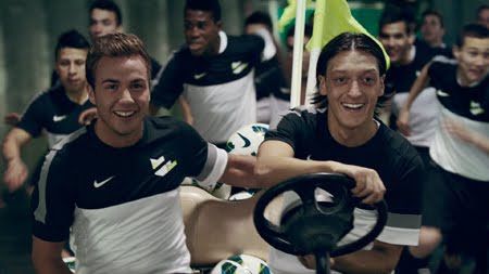 Nuevo anuncio Nike Fútbol "My time is now" "Mi tiempo ahora". The Chance Nike Football 2012 - MENTE NATURAL DE MODA