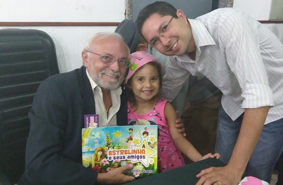 Lançamento do livro infantil A Estrelinha e seus amigos