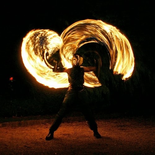 20-Photographer-Painter-&-Photo-Manipulator-Mathieu-Degrotte-aka-MD-Arts-Fireworks-Animated-Gifs-www-designstack-co