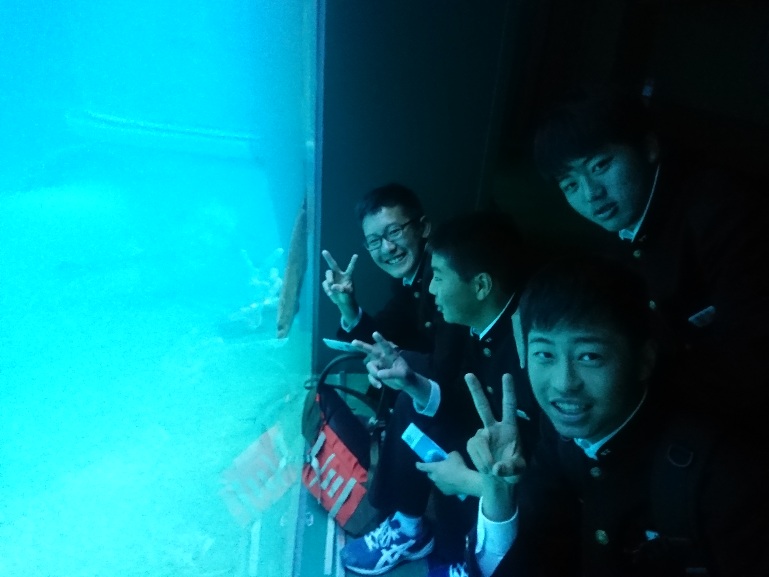 米子市立福生中学校連絡用掲示板 修学旅行 4組