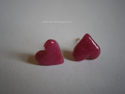 kolczyki-sztyfty serca różowe z modeliny