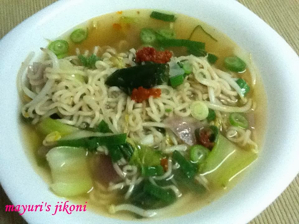 Mayuri's Jikoni 373. pak choi, bean sprout and noodle soup