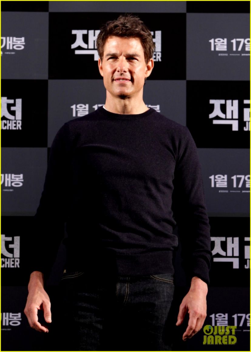 Tom Cruise  Rosamund Pike Jack Reacher Seoul Photo Call Photo