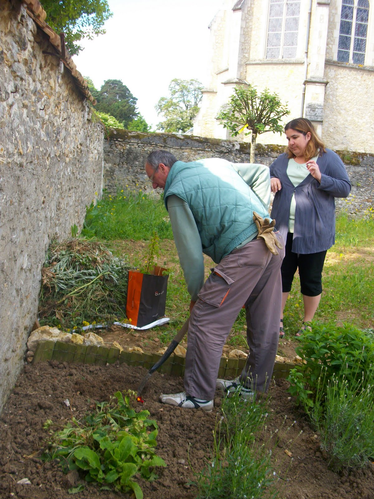 Ecole maternelle Saint Joseph Jardinage en PS