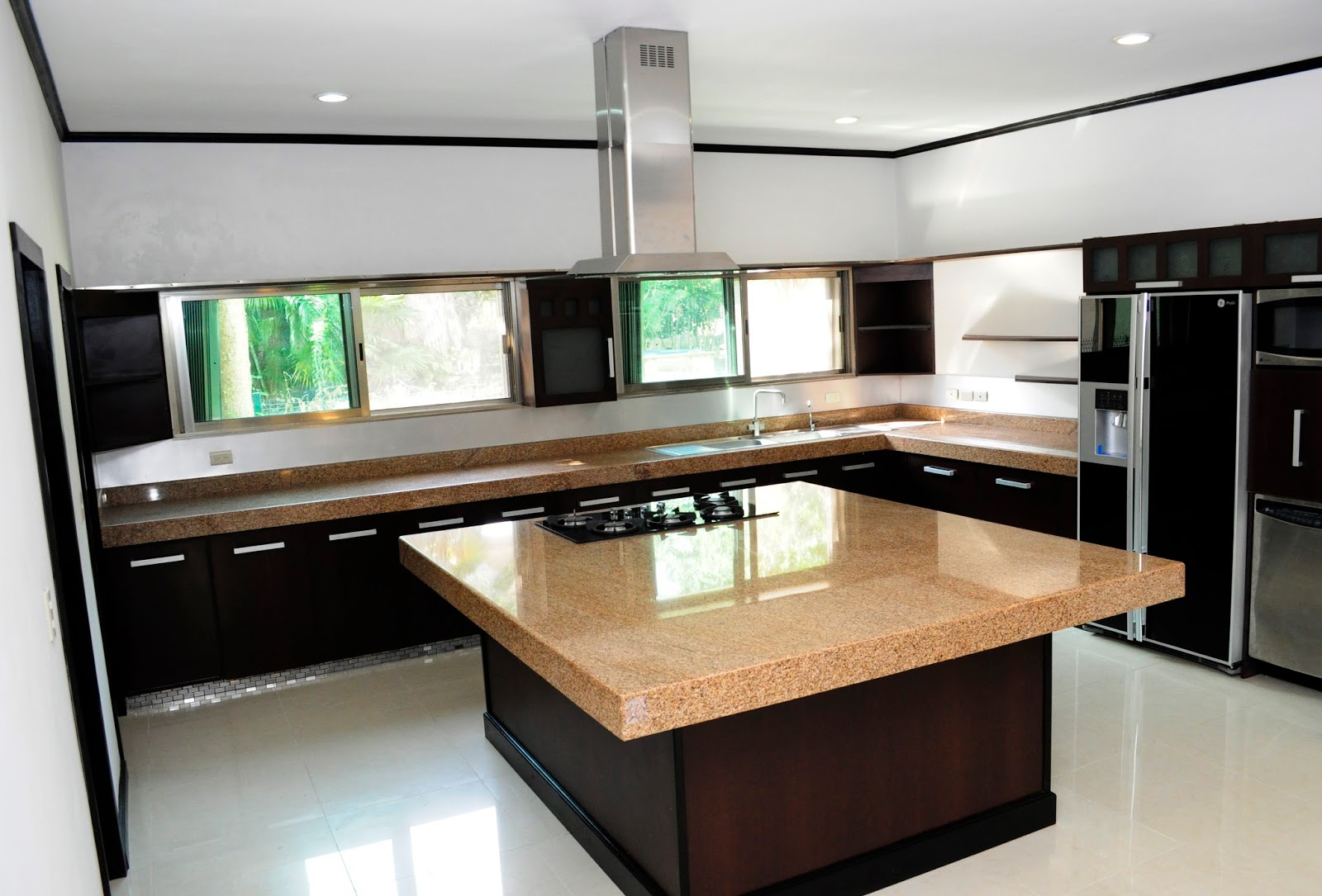 FUENTE SUAREZ ARQUITECTOS S.A DE C.V: " DISEÑO DE COCINAS"