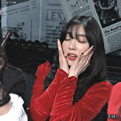 171229 KBS 가요대축제 아이린.gif