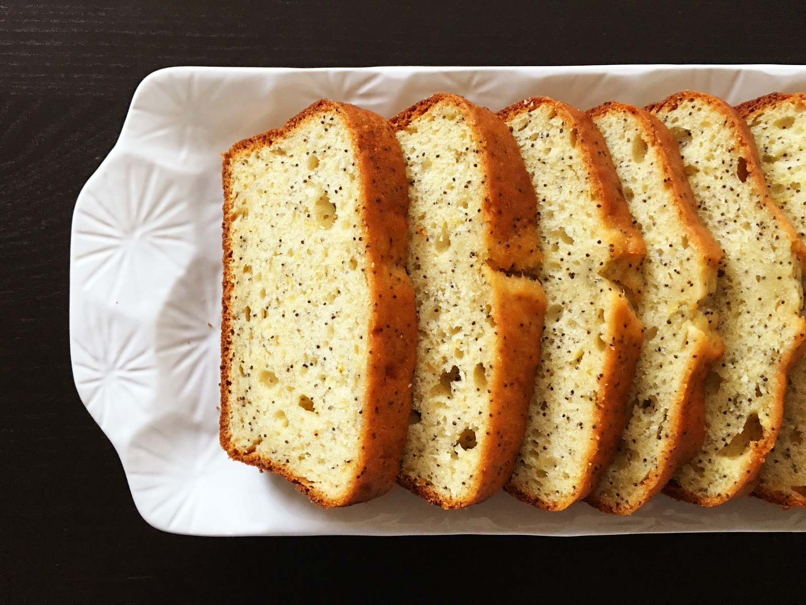 Fueling with Flavour Lemon Yogurt Poppy Seed Loaf