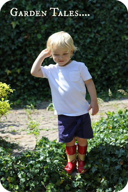 toddler gardening 