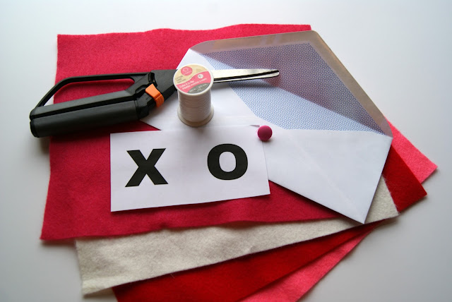 Love Letters-DIY from Posh Pink Giraffe