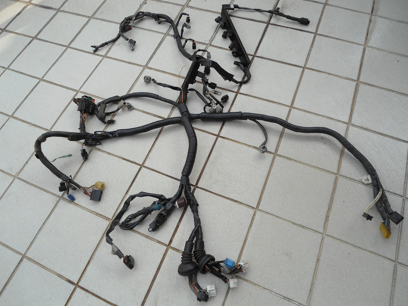 R.N.R AUTOSPORT - VEHICLE WIRING AND ENGINE MANAGEMENT TUNING: AE92 2ZZ