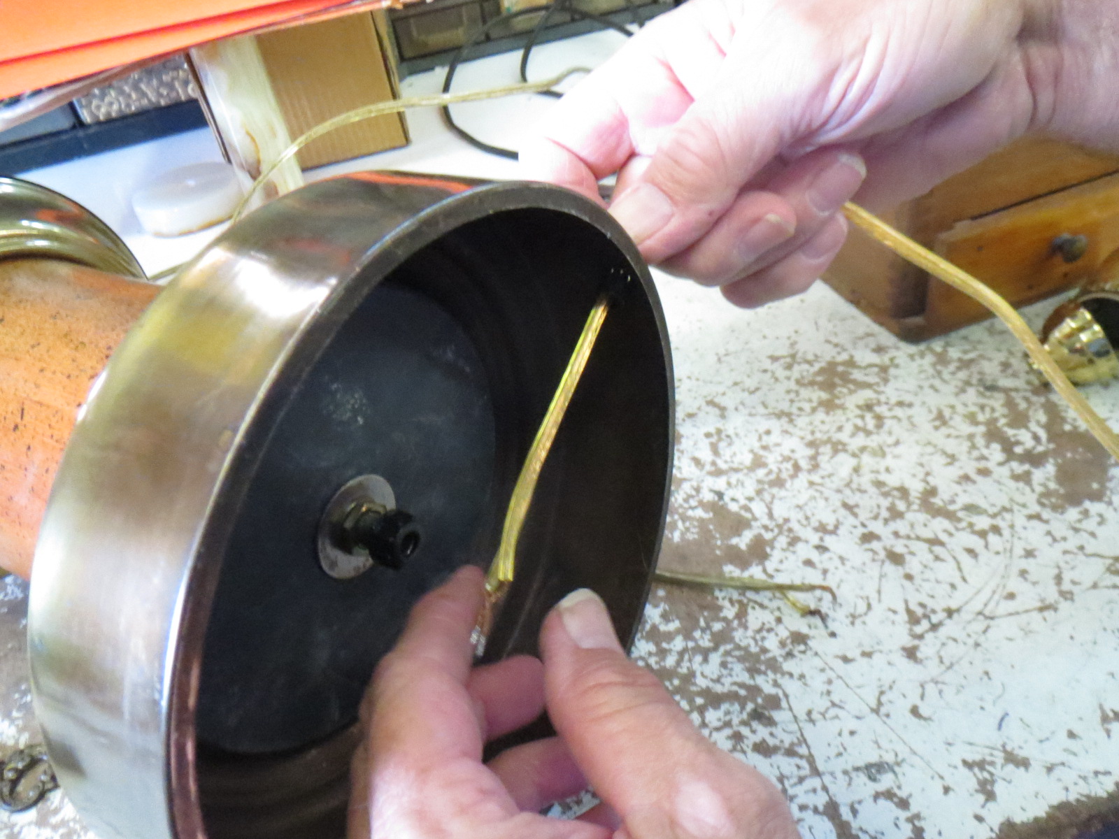 Lamp Parts and Repair | Lamp Doctor: Table Lamp Repair - Replace a Lamp
