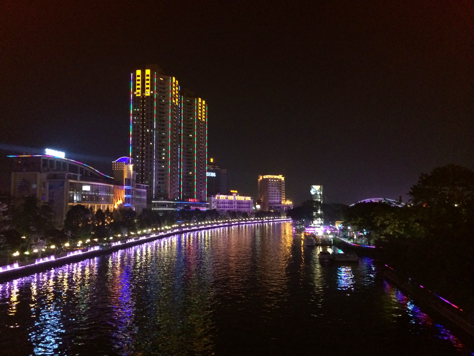 広東中山一最高級のシャングリラホテルktvへ その８ 香港発アジア行 夜の海外旅日記