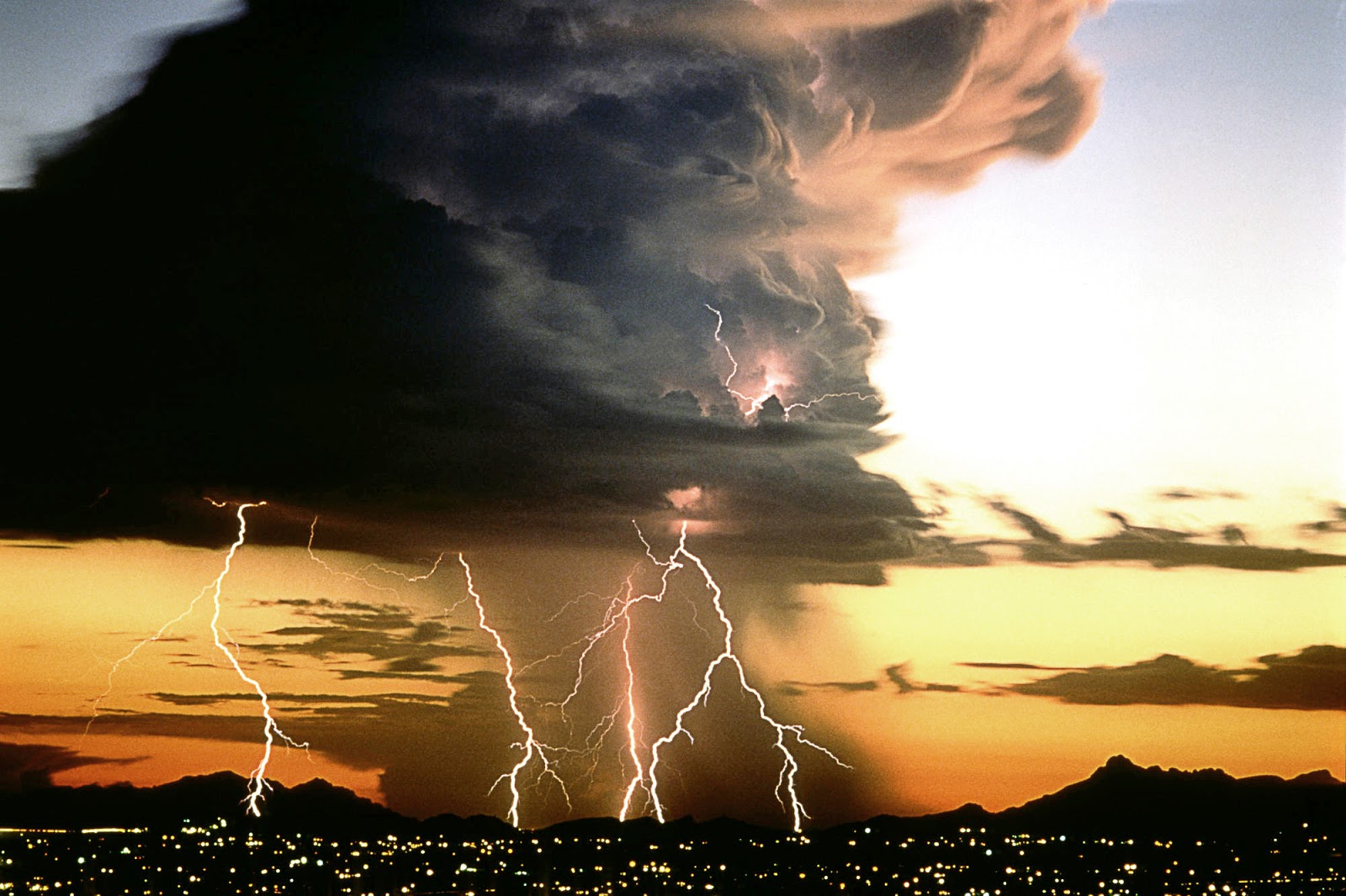 Free HD Images (FIFCU Purchased): Forces of Nature - 10 Images